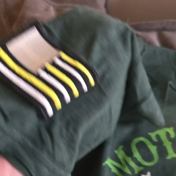 Affliction Dark Green Tee with Yellow Graphic - Picture 4 of 5